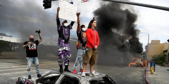 Violencia, protestas y migrantes en Los Angeles