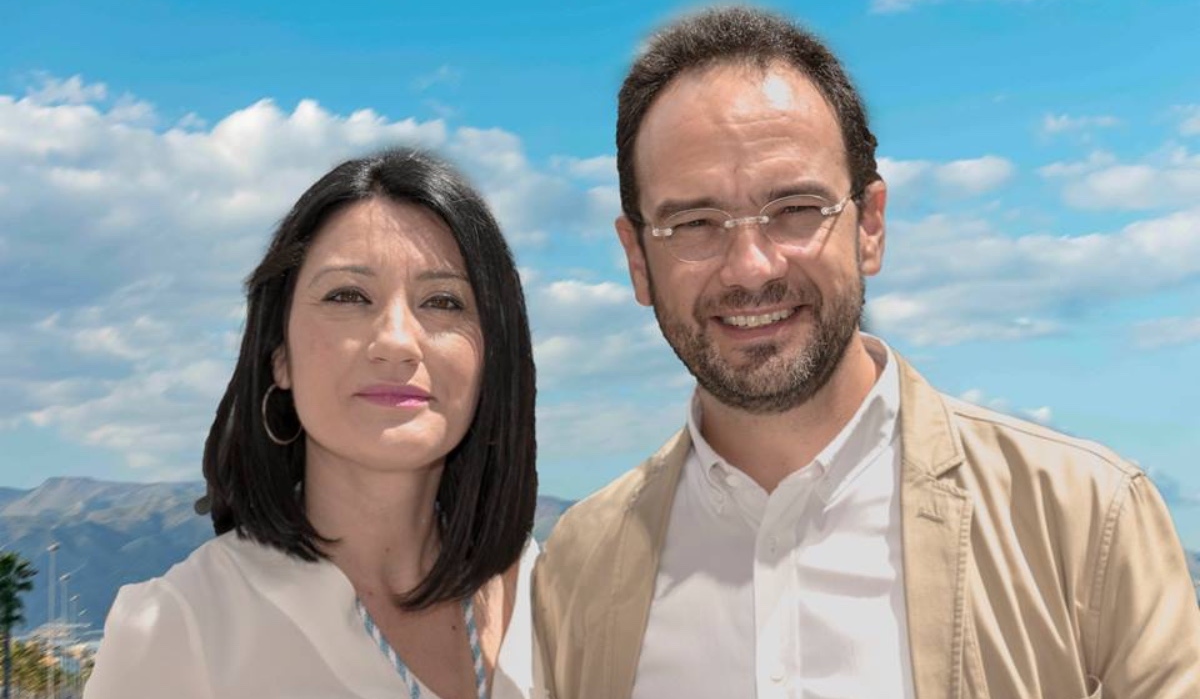 Anabel Mateos, y Antonio Hernando (PSOE)