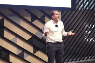 Coinscrap Finance presenta Smart Assistant: la IA que transformará la banca potenciada por Google Cloud