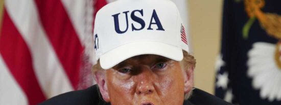 Trump se harta de S&aacute;nchez y estudia retirar sus tropas de Espa&ntilde;a