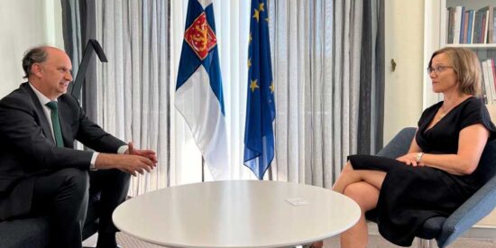 Madrid y Finlandia estrechan lazos para impulsar tecnolog&iacute;as emergentes y duales