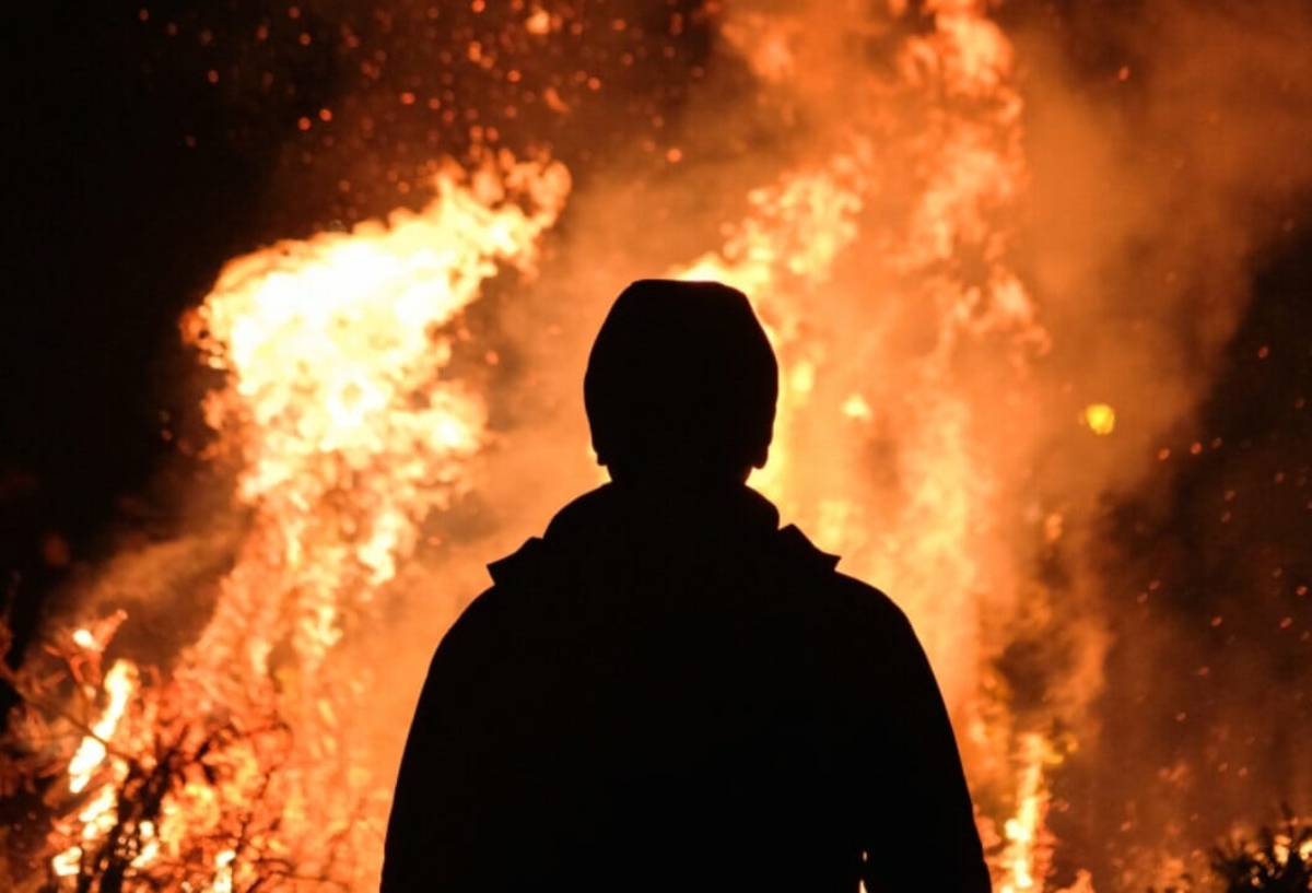 El pirómano y el fuego