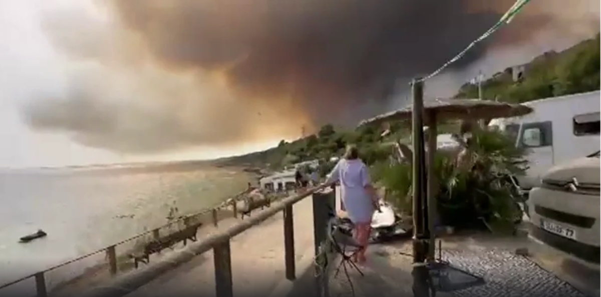 Incendio forestal en Tarifa