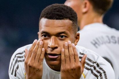 Mbappé celebra un gol