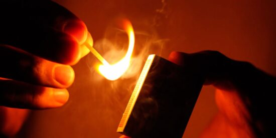 Pirómano y fuego