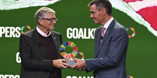 A Pedro Sánchez le haría muy feliz una guerra para mantenerse en el poder durante años