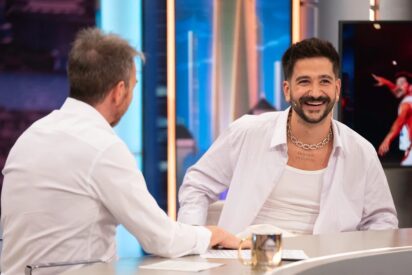 Camilo con Motos en El Hormiguero