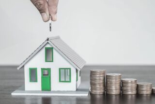 El Banco de Espa&ntilde;a descarta la burbuja inmobiliaria y prev&eacute; m&aacute;s subidas en los precios de la vivienda