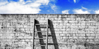 &nbsp;El muro y la escalera