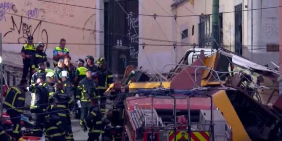 Horror en Lisboa: el funicular de Gloria descarrila y causa 15 muertos y 18 heridos, entre ellos dos espa&ntilde;oles