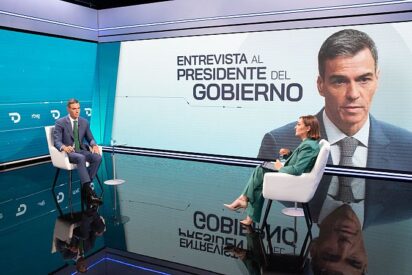 Pepa Bueno y Pedro Sánchez en RTVE