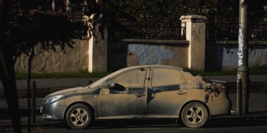 Coche parado mucho tiempo y sucio (1)
