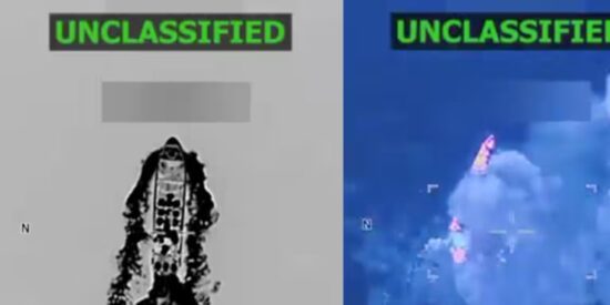 Destrucci&oacute;n de la narcolancha del ELN