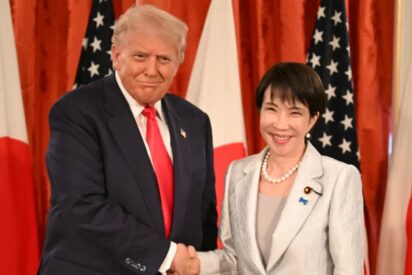 Donald Trump con Sanae Takaichi,