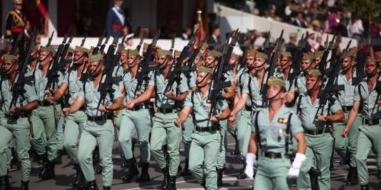 Legionarios en el desfile del 12 de Octubre