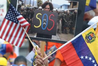 Venezolanos en EEUU y represión chavista en Caracas