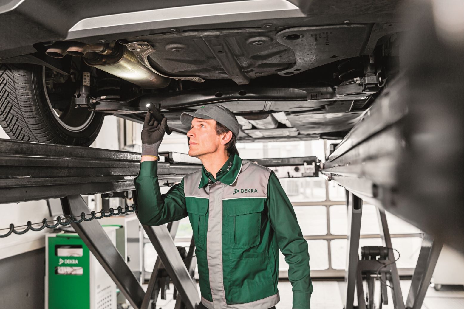 DEKRA refuerza su liderazgo en España con la adquisición de una nueva estación ITV en Madrid
