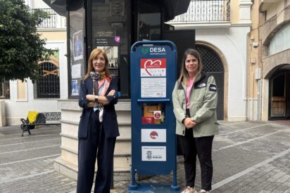 Huelva se suma a la red andaluza de ciudades cardioprotegidas con un desfibrilador 24h