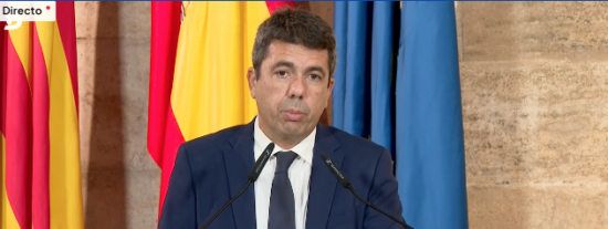 Maz&oacute;n dimite apu&ntilde;alando a S&aacute;nchez: "No nos ayud&oacute; y ha usado a las v&iacute;ctimas"