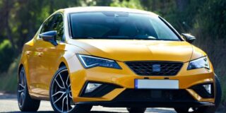 El Seat León FR y el color amarillo: los 'favoritos' de la Guardia Civil en los controles de carretera