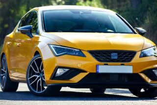 El Seat Le&oacute;n FR y el color amarillo: los 'favoritos' de la Guardia Civil en los controles de carretera