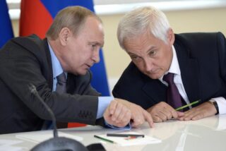 Vladimir Putin con su ministro de Defensa Andrei Belousov (1)