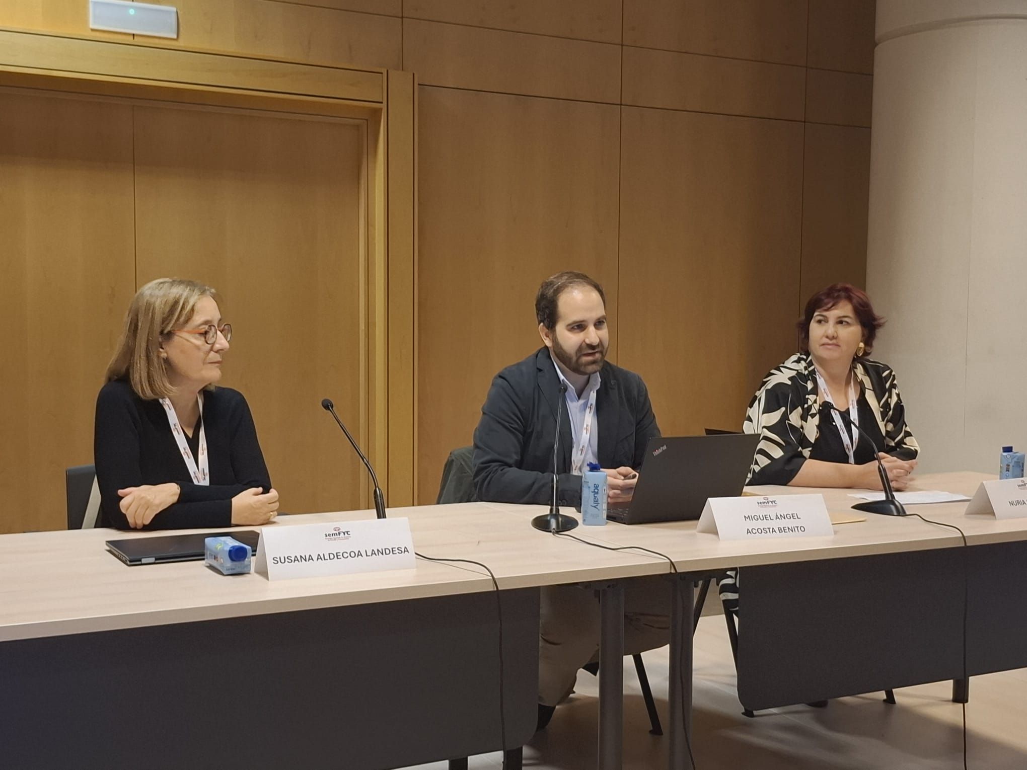 La semFYC otorga cinco sellos de la calidad de la atenci&oacute;n orientada a las personas mayores