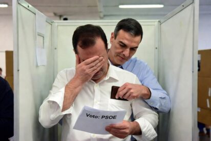 Juan P&eacute;rez de Mung&iacute;a: "Un voto puede ser un delito"