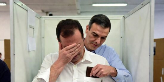 Juan P&eacute;rez de Mung&iacute;a: "Un voto puede ser un delito"
