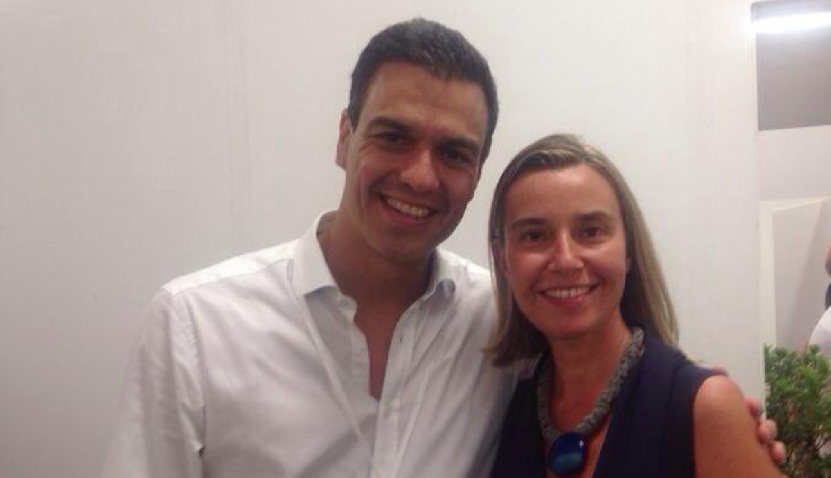 El socialista Sanchez con Federica Mogherini
