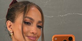 Jennifer Lopez y el Photoshop