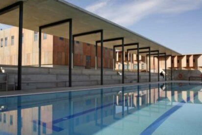 Marlaska prioriza piscinas en prisiones sobre comisar&iacute;as en ruinas