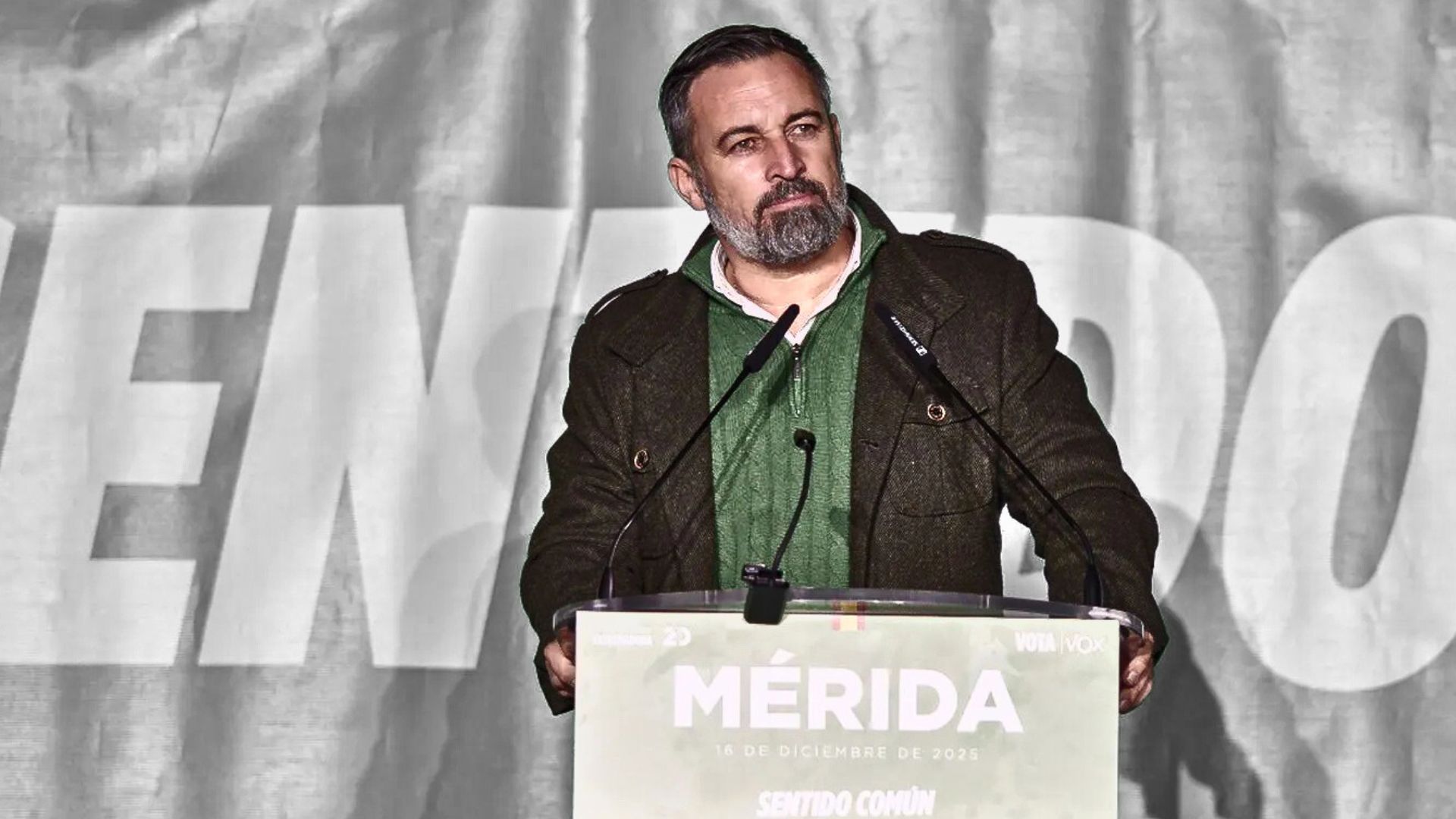 La SER se inventa un bulo sobre Abascal para embarrar las elecciones en Extremadura