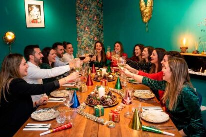 Comidas y cenas de empresa en Navidad: los desfases en restaurantes