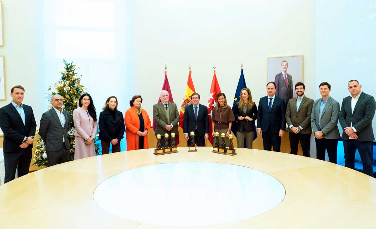 Almeida destaca la labor del turismo de negocios en el impulso de la economía madrileña