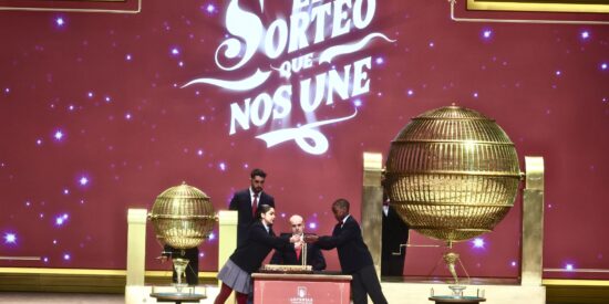 Loter&iacute;a de Navidad: cu&aacute;nto se recibe con cada premio y cu&aacute;nto se lleva Hacienda