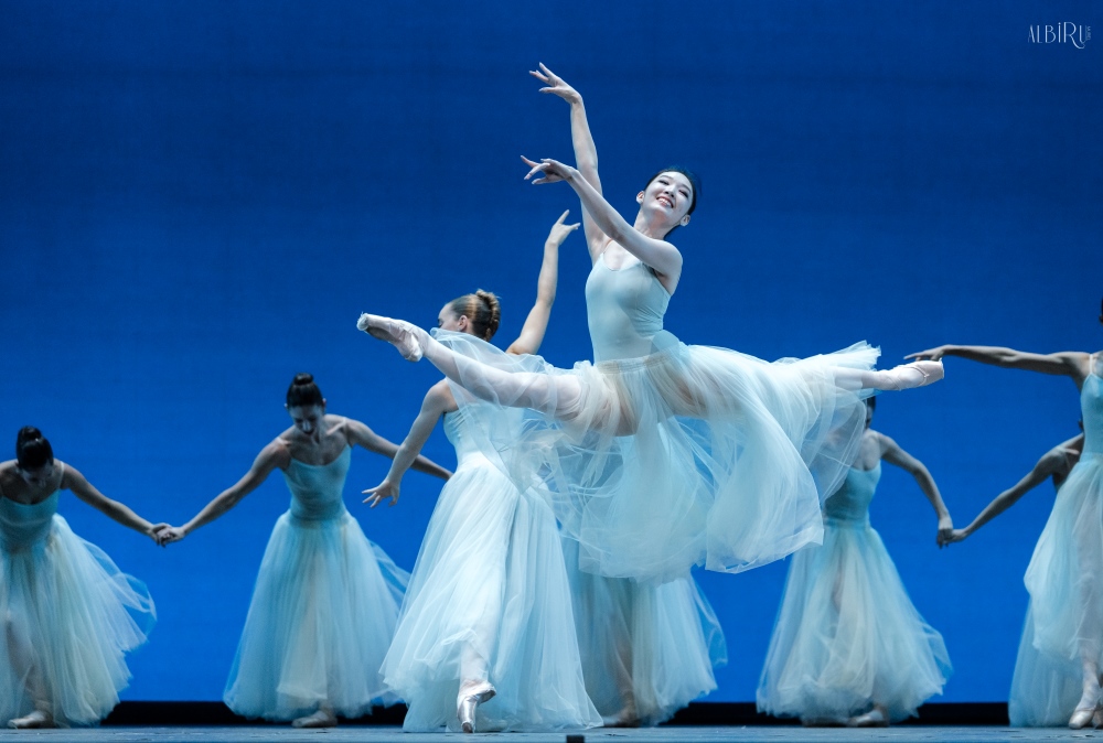 Estos 'NumEros' le resultan a la Compañía Nacional de Danza