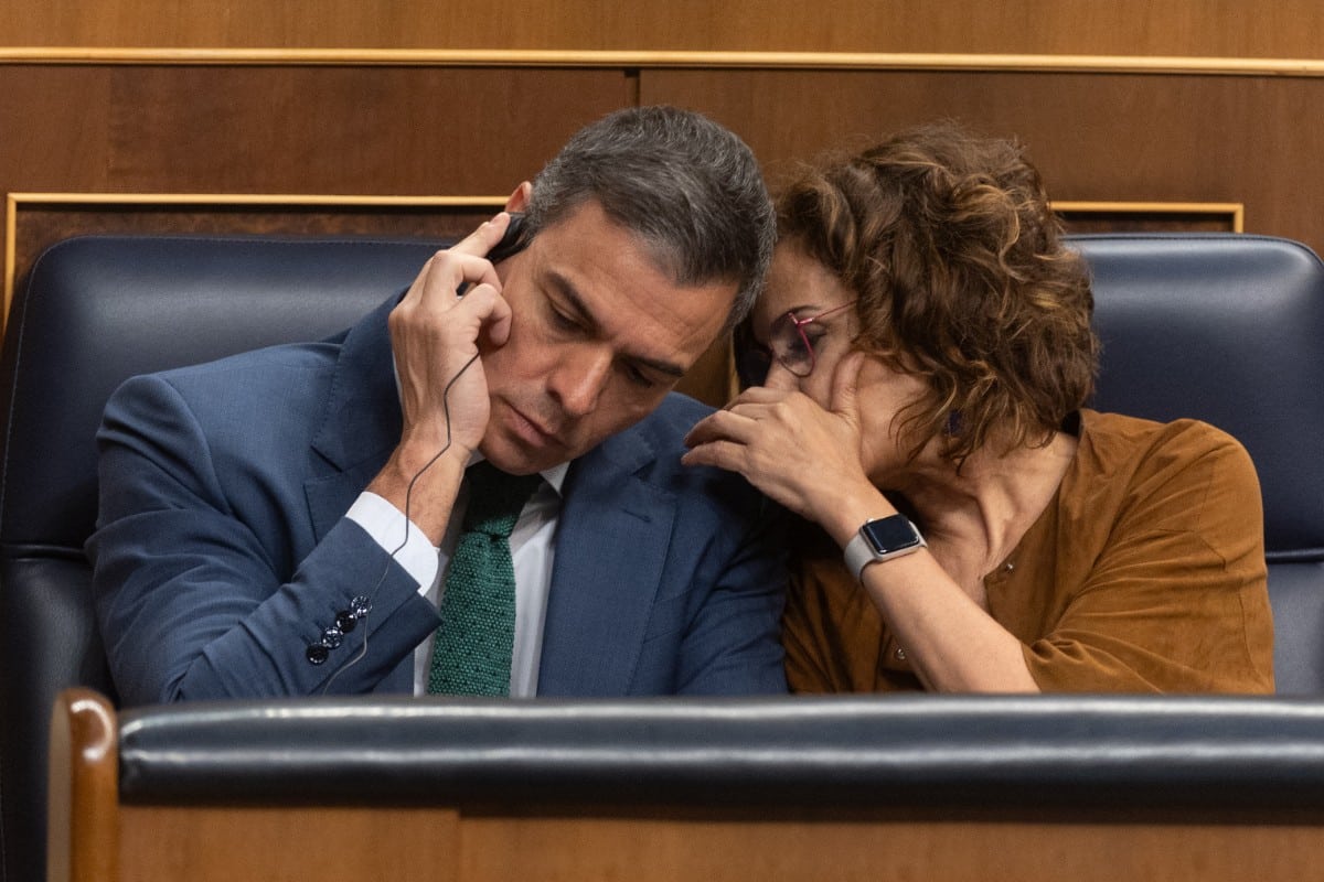 El juez cierra la puerta a negociaciones y ordena al PSOE revelar todos sus pagos en metálico de siete años