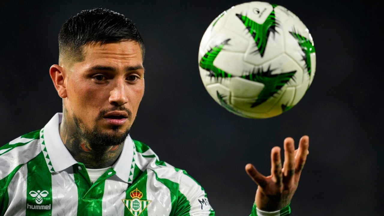 Chimy Ávila (BETIS)
