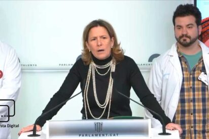 Mar&iacute;a Garc&iacute;a Fuster (VOX): "Los m&eacute;dicos no piden privilegios, piden dignidad para que no se hunda nuestra sanidad"