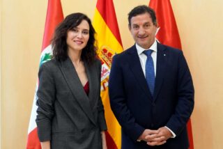 D&iacute;az Ayuso recibe en la Real Casa de Correos al alcalde de Lima