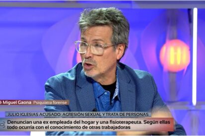 El doctor Gaona se sale de la cacer&iacute;a de la izquierda contra Julio Iglesias: &ldquo;Les viene bien&rdquo;