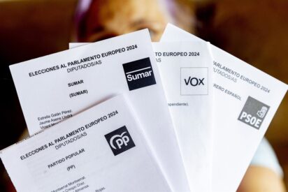 Las mujeres dan la espalda al PSOE por sus esc&aacute;ndalos de acoso sexual y v&iacute;nculos con la prostituci&oacute;n