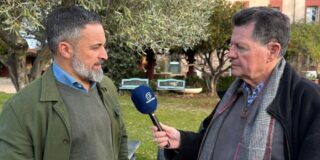 Santiago Abascal y Alfonso Rojo en Zaragoza. 