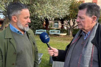 Santiago Abascal y Alfonso Rojo en Zaragoza. 