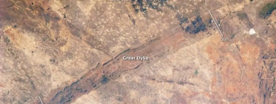 El Gran Dique de Zimbabue, fotografiado por el Earth Observatory de la NASA (1)