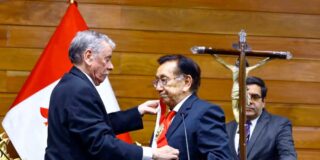 Jos&eacute; Mar&iacute;a Balc&aacute;zar: el exjuez destituido que justific&oacute; el sexo infantil, nuevo presidente de Per&uacute;