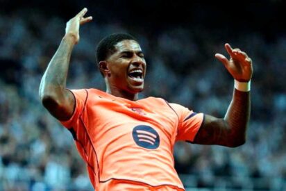 El Bar&ccedil;a impone su ley en el Mart&iacute;nez Valero con un recital ofensivo