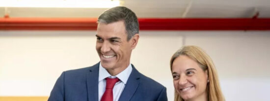 Pedro Sánchez, y la alcaldesa de Getafe, Sara Hernández