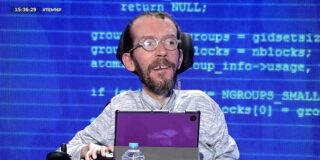 Echenique borra su comentario hom&oacute;fobo contra VOX, completa el esperpento echando la culpa a la &laquo;sociedad&raquo; y las redes estallan